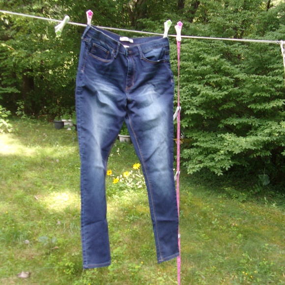 Mudd Denim - High Rise Ankle Jegging Mudd Denim - High Rise Ankle Jegging
